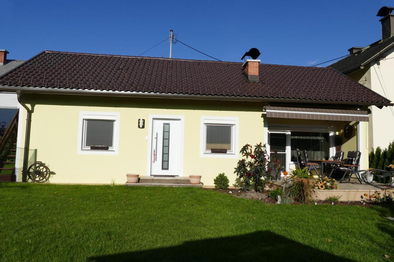 Ferienwohnung Stichauner Bodensdorf Habitación foto
